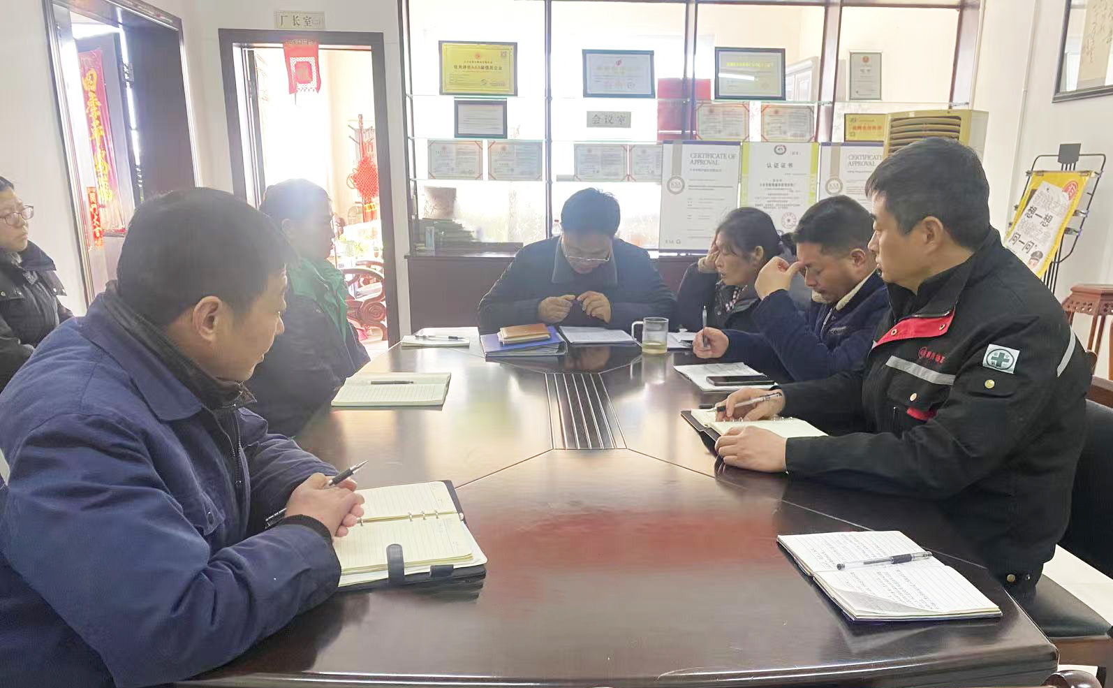 Dafeng Mingyue kandev Bush Co., Ltd. pidas 2025. aasta esimese igakuise koosoleku